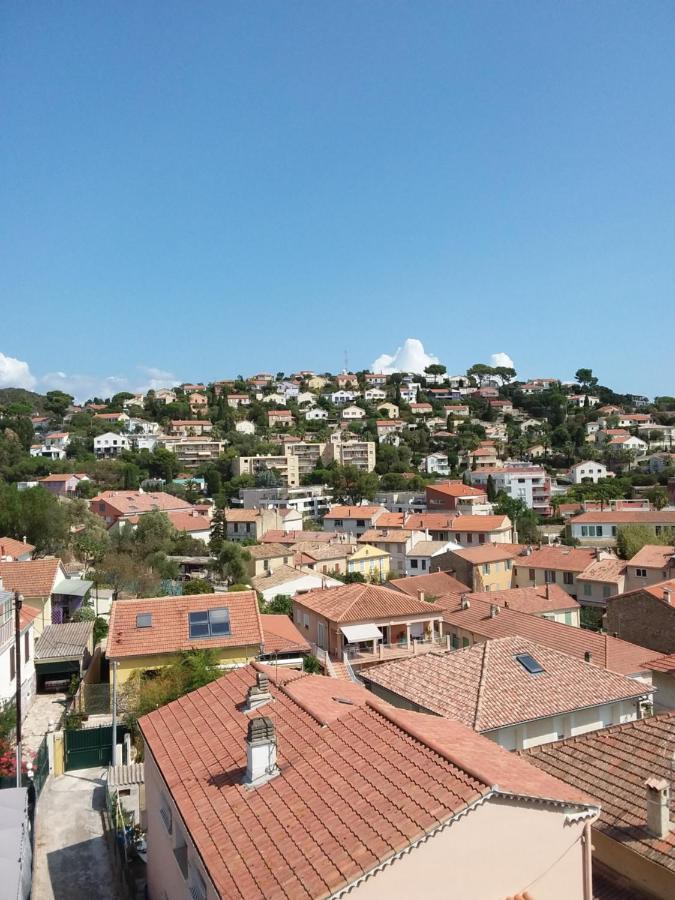 Hotel Du Soleil Ιέρ Εξωτερικό φωτογραφία