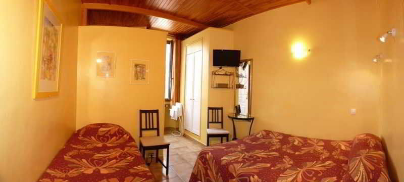 Hotel Du Soleil Ιέρ Εξωτερικό φωτογραφία