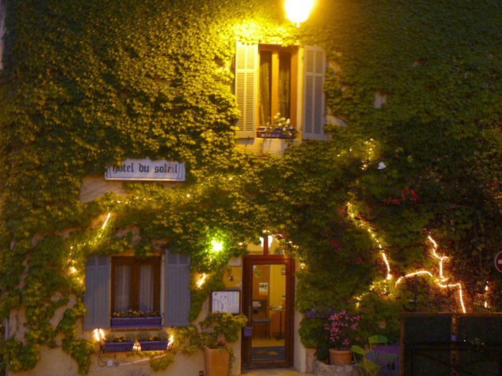 Hotel Du Soleil Ιέρ Εξωτερικό φωτογραφία