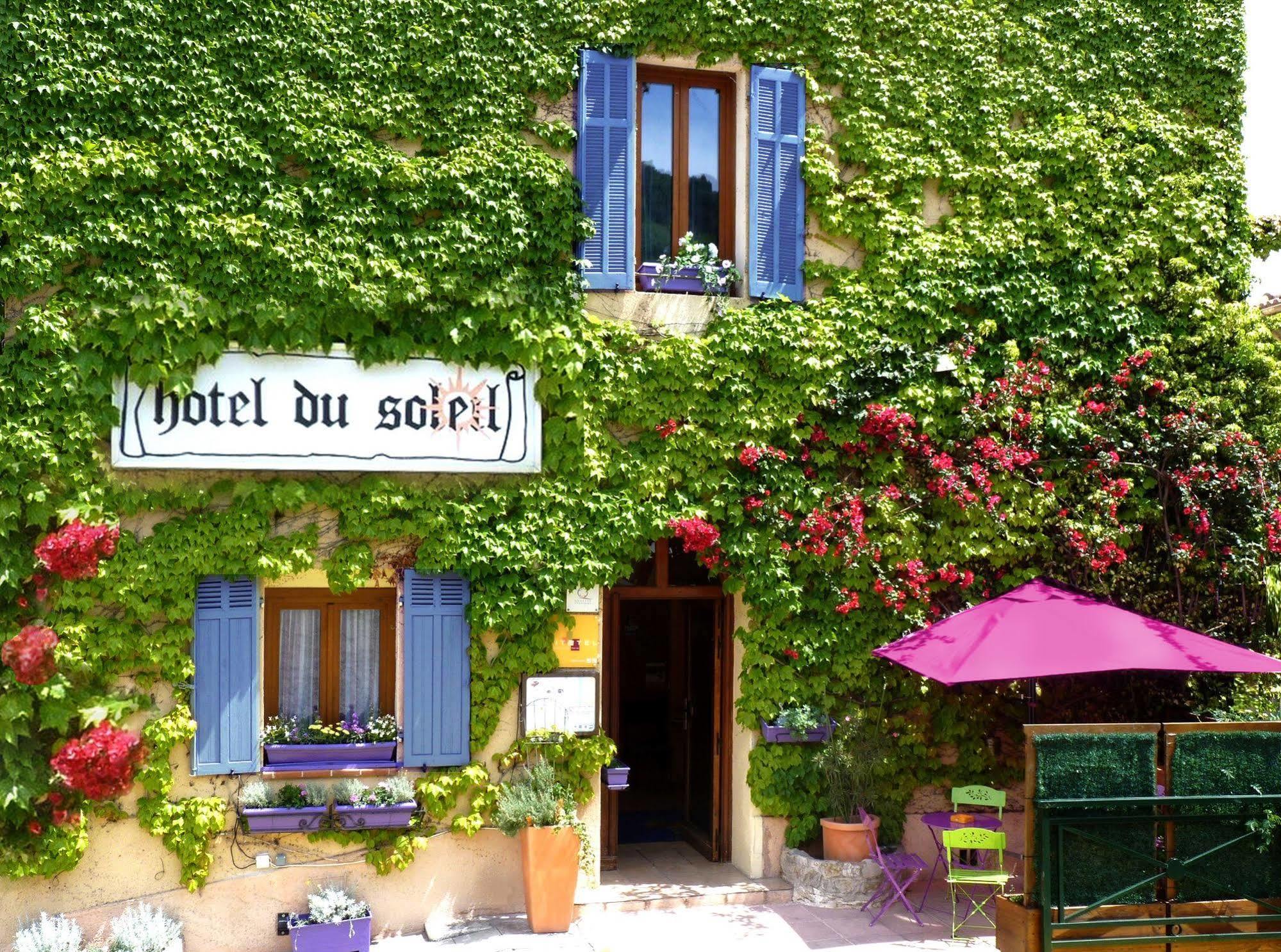 Hotel Du Soleil Ιέρ Εξωτερικό φωτογραφία