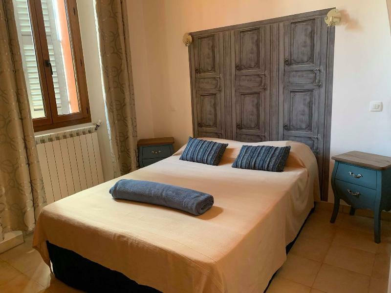 Hotel Du Soleil Ιέρ Εξωτερικό φωτογραφία